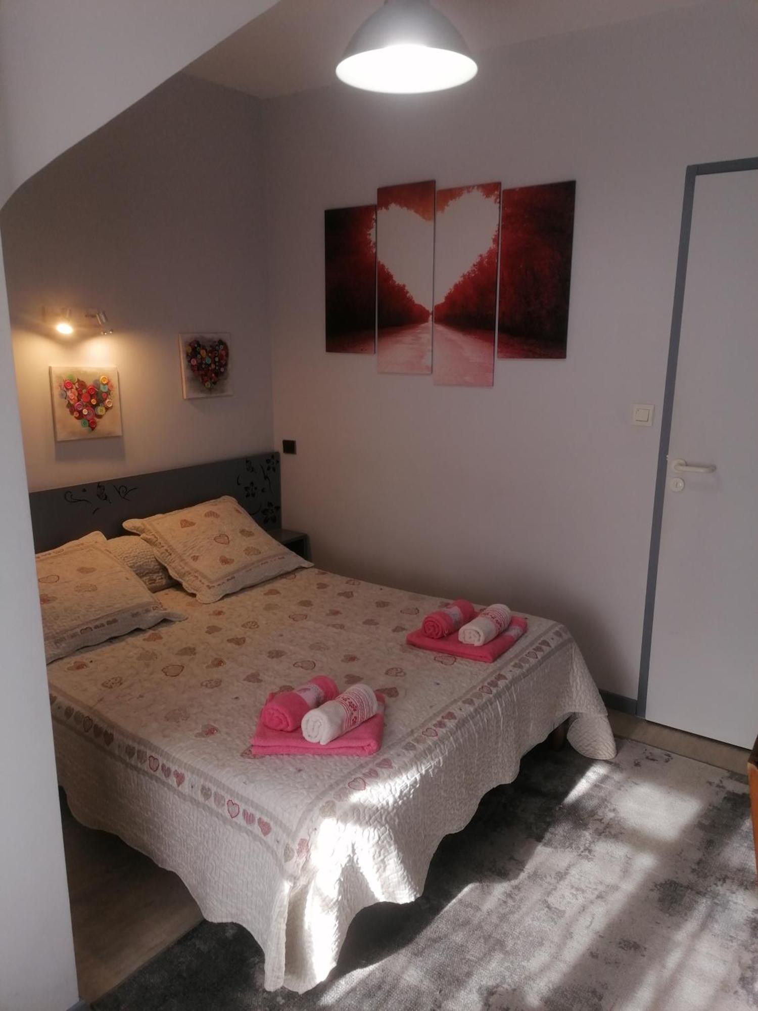 Chambres D'Hotes L'Astazou Гаварни Екстериор снимка
