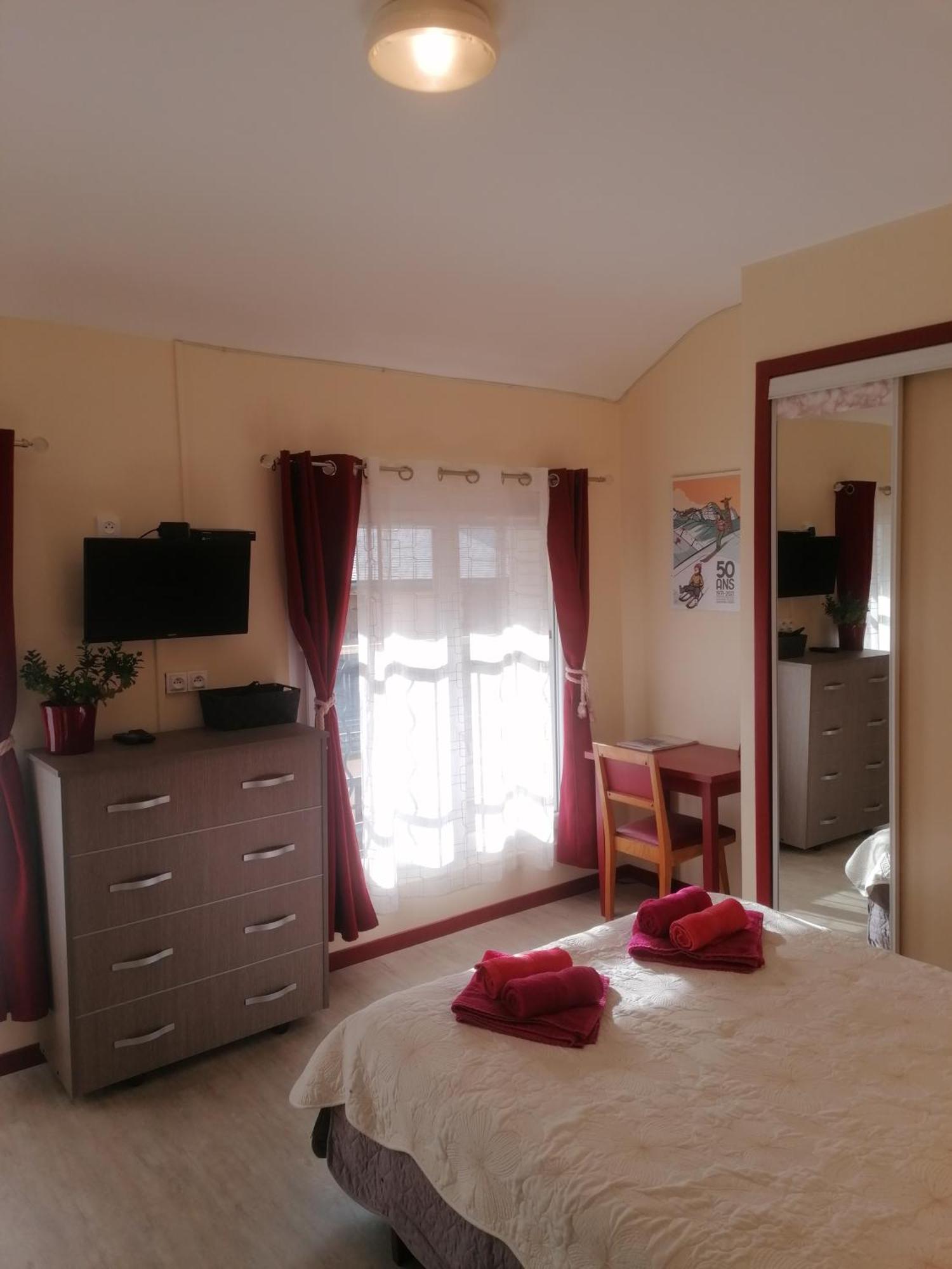 Chambres D'Hotes L'Astazou Гаварни Екстериор снимка