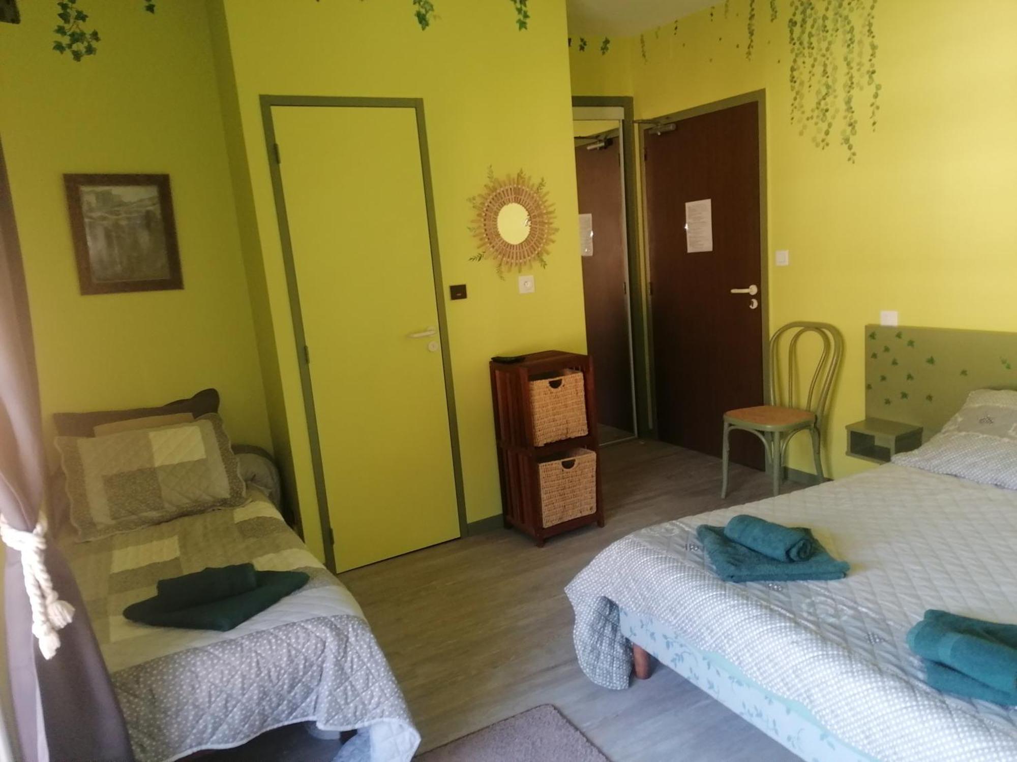 Chambres D'Hotes L'Astazou Гаварни Екстериор снимка