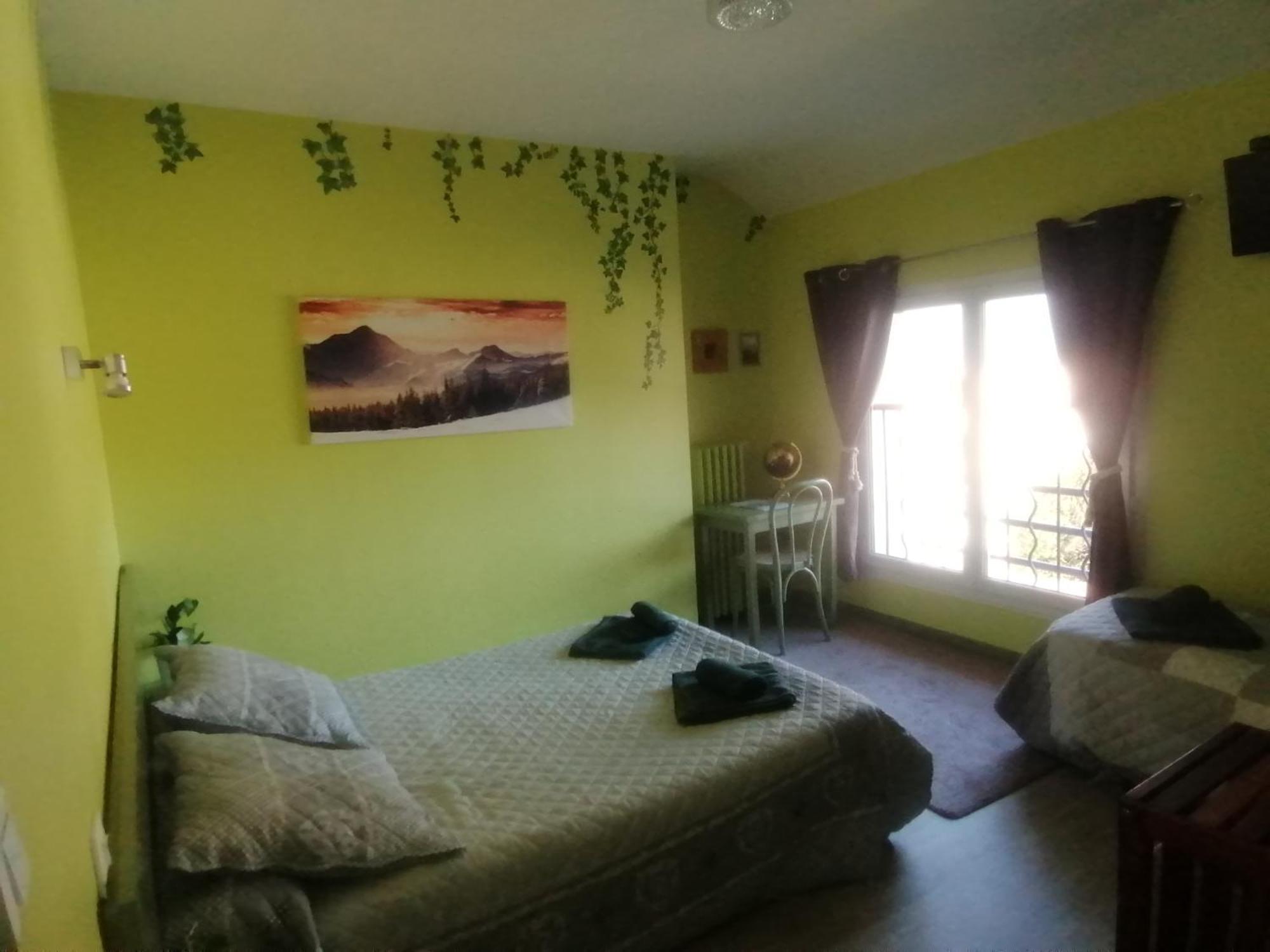 Chambres D'Hotes L'Astazou Гаварни Екстериор снимка
